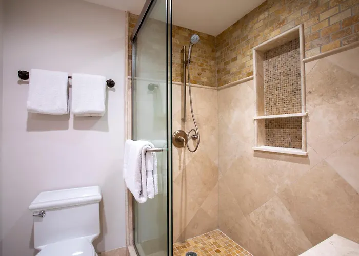 Two-Bedroom Twin Room